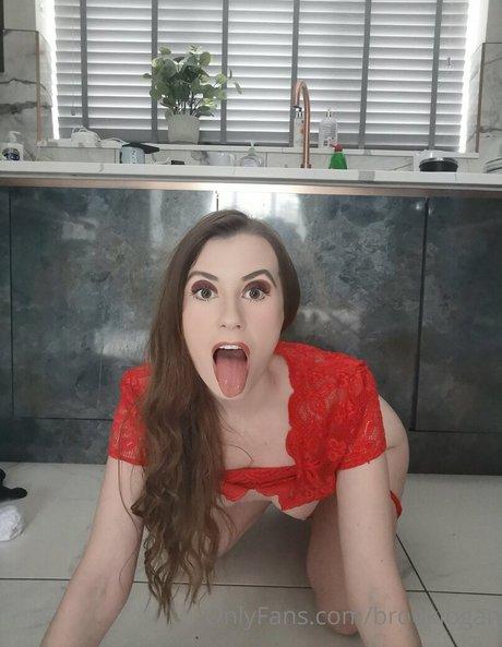 Brooklogan photo 412