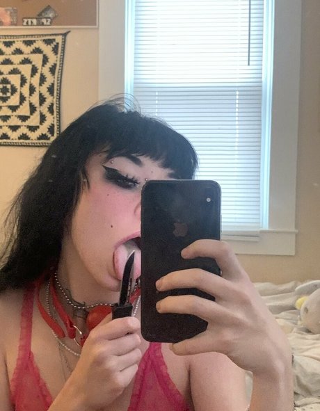 Bunniegutzz photo 20