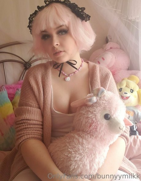 Bunnyymilkk photo 49