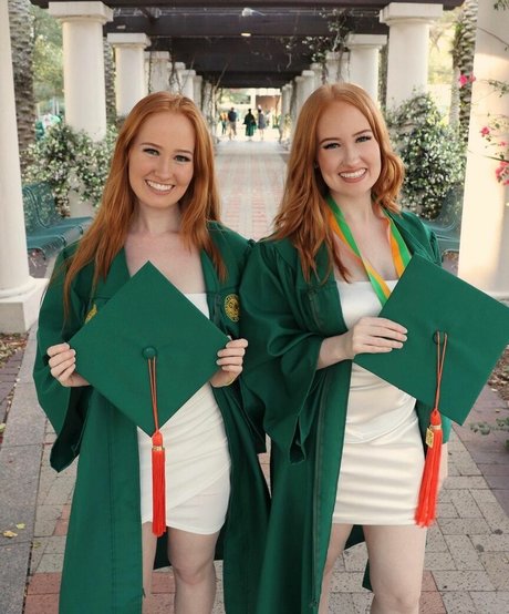 Burinski Twins photo 30