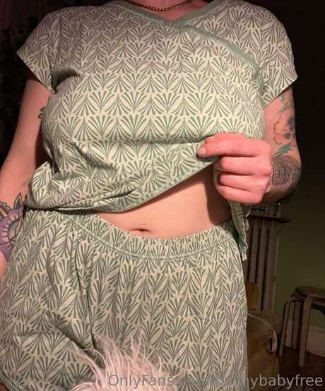 Bushybabyfree photo 33