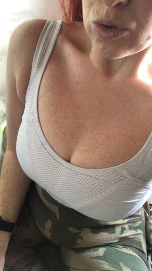 Bustyredheadmilf photo 16
