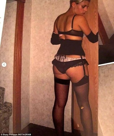 Busy Phillips photo 7