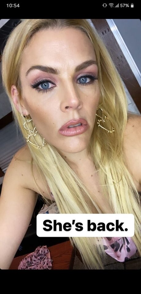 Busy Phillips photo 69