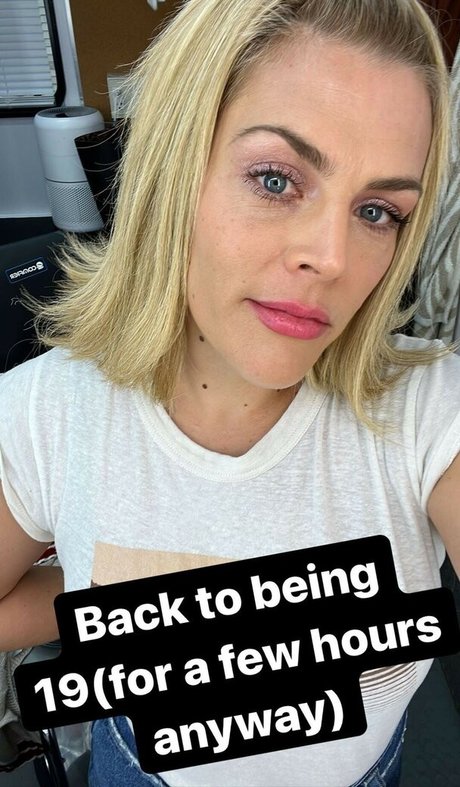 Busy Phillips photo 91