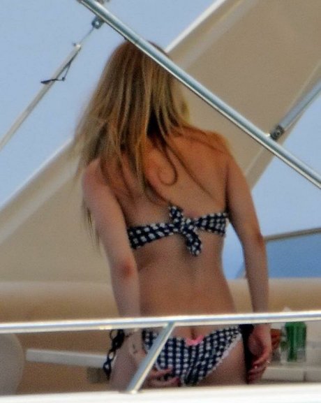 Buttcracks photo 46