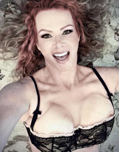 Butterflyshelbz photo 5