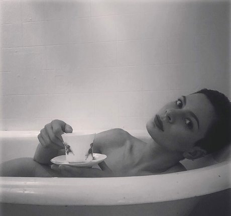 C_antoinettemarie photo 29