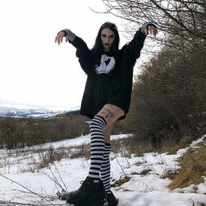 C0m9ts photo 57