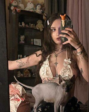 C0m9ts photo 93