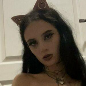 Profile photo of C0m9ts