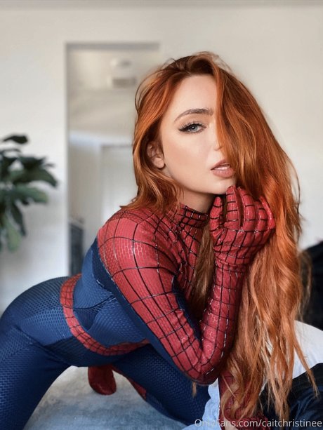 Caitlin Christine photo 8