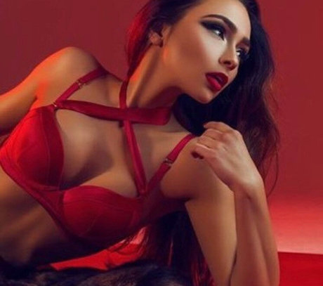 Caitlin Christine photo 47