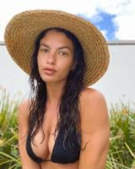 Caitlin Lamb photo 1