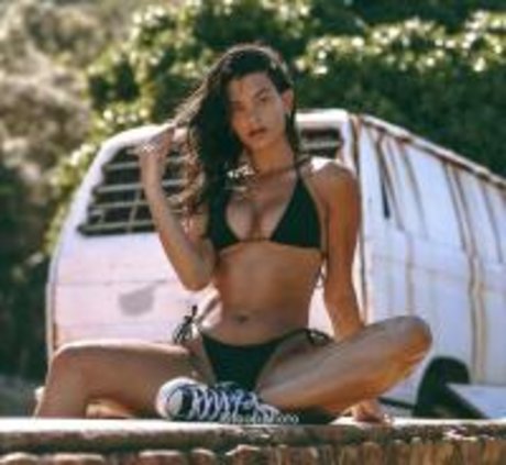 Caitlin Lamb photo 2