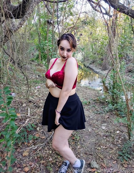 Callme.ickiervickyfree photo 8
