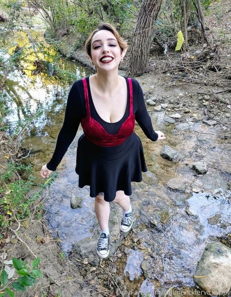 Callme.ickiervickyfree photo 10