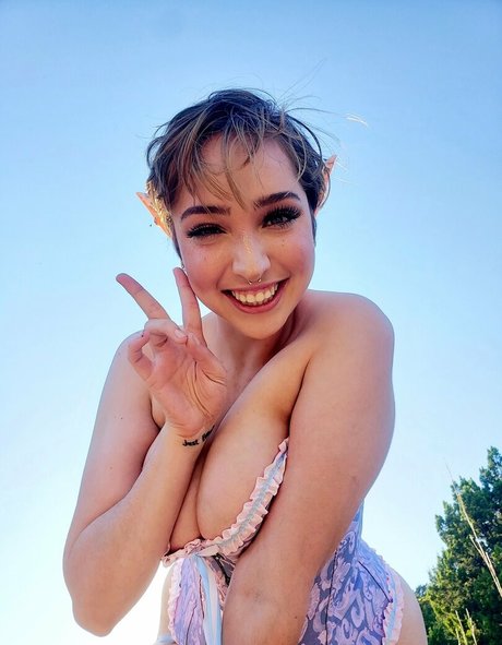 Callme.ickiervickyfree photo 48