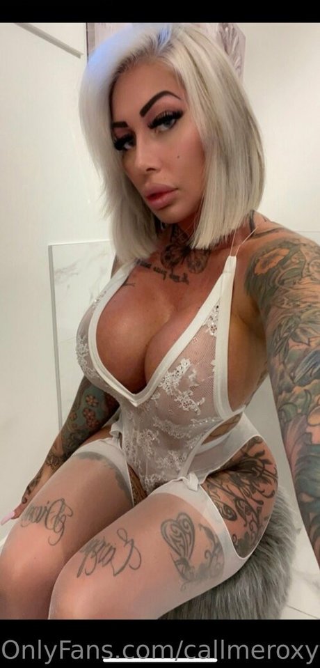 Callmeroxyfree photo 6