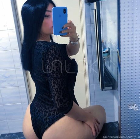 Camila Castro photo 5