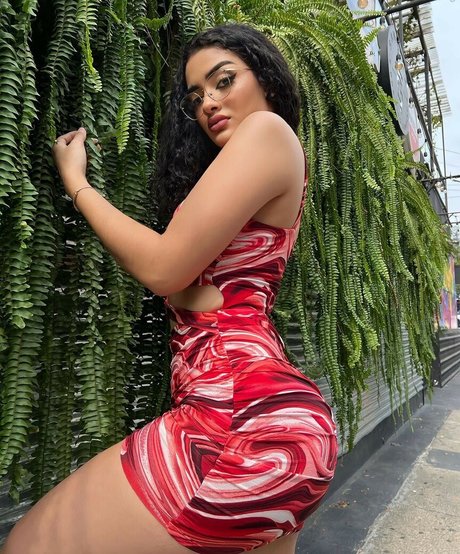 Camila Krystel photo 8