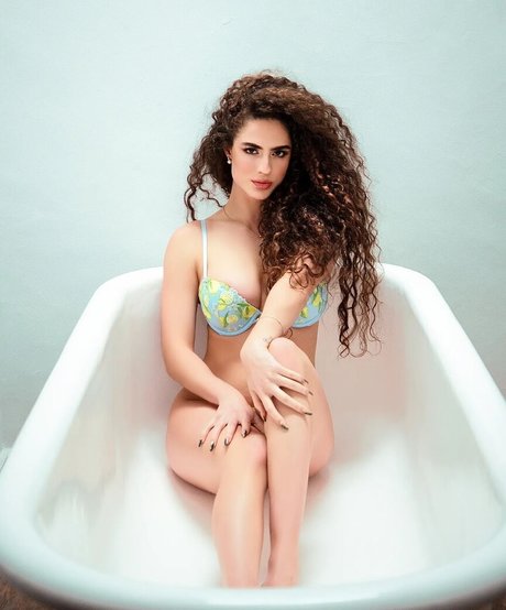 Camila Marana photo 220