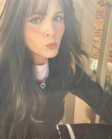Camila_margot photo 59