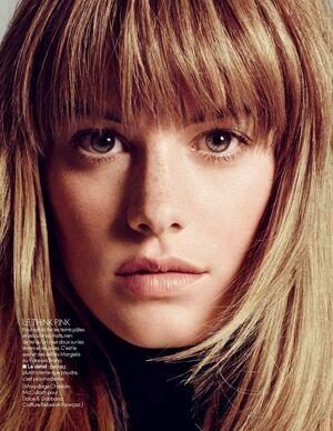 Camille Rowe photo 58