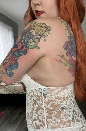 canadiancomiccutie photo 23