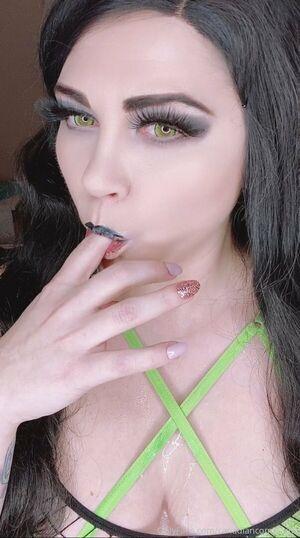 canadiancomiccutie photo 105
