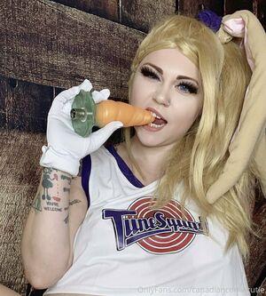 canadiancomiccutie photo 230