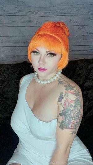 canadiancomiccutie photo 260