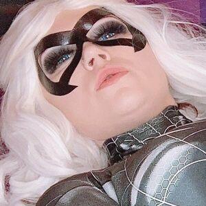 Profile photo of canadiancomiccutie
