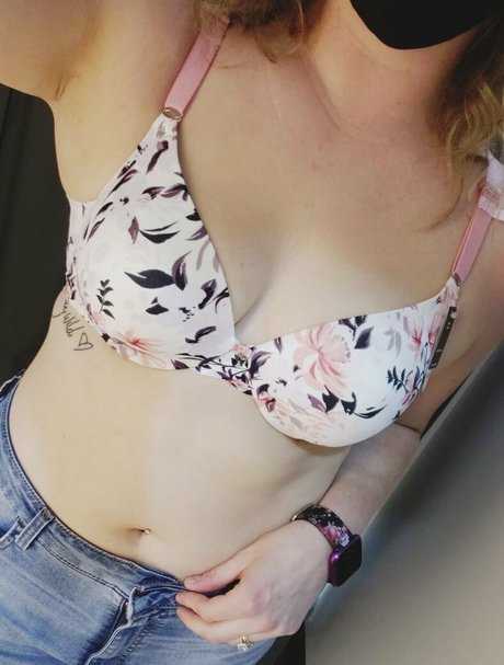 Canadiannaughtyneighbour photo 83