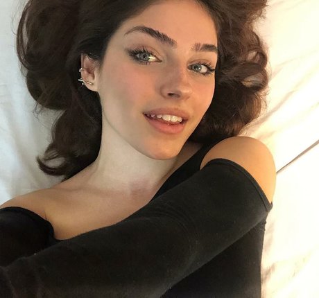 Profile photo of Candela-g Candelaga