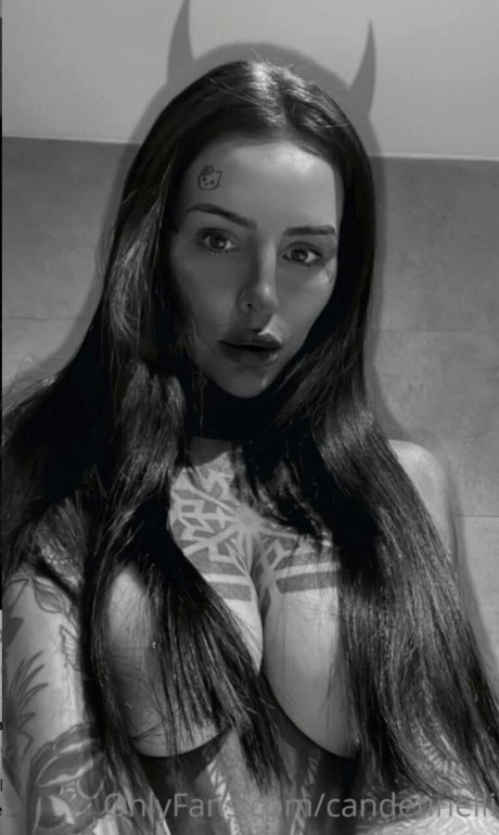 Candelaria Tinelli photo 16