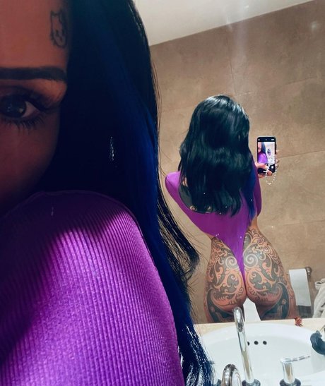 Candelaria Tinelli photo 24