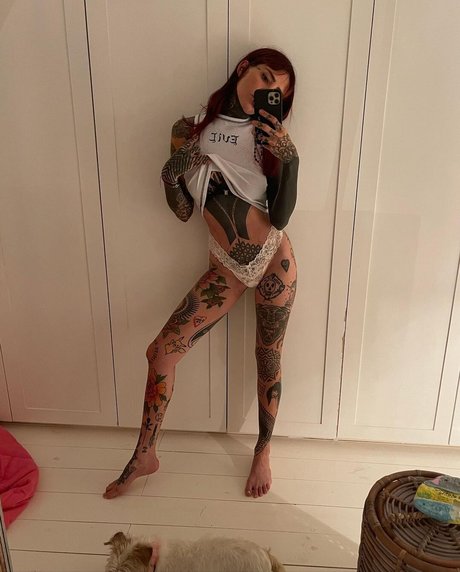 Candelaria Tinelli photo 25