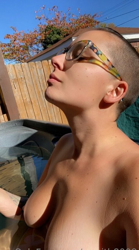 Captinpeenut photo 26