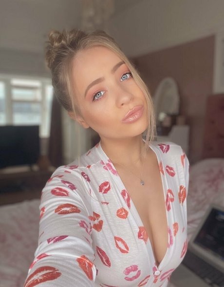 Cara Arabella photo 98