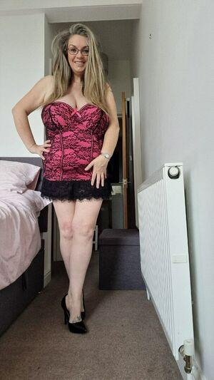 carla36gg photo 989