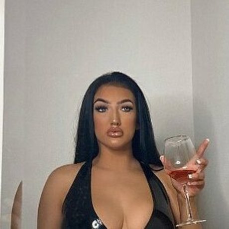 Carlee Verheul photo 5