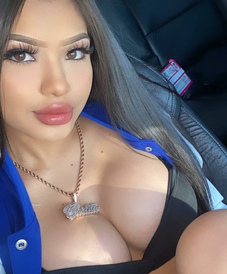 Carlita Silvestre photo 31