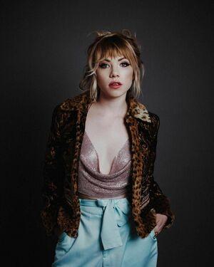 Carly Rae Jepsen photo 18