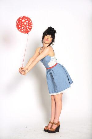 Carly Rae Jepsen photo 52