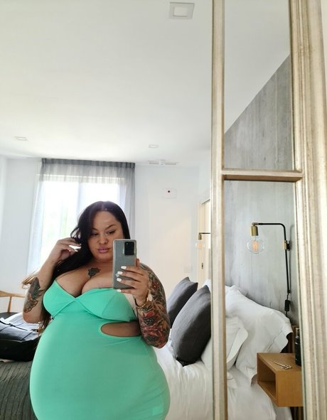 Carmenlafox photo 98