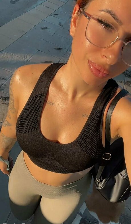 Carmenthebabe photo 12