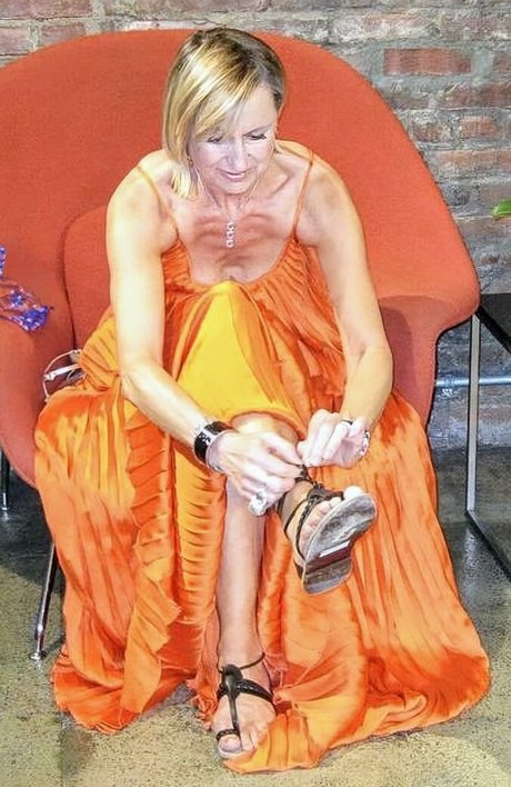 Carol McGiffin photo 6