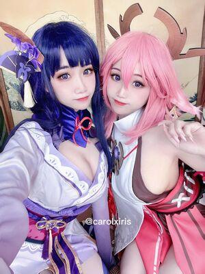 Carol X Iris photo 4