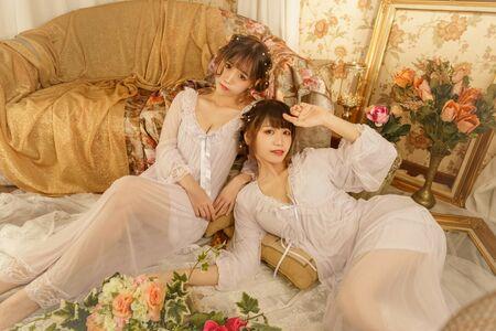 Carol X Iris photo 13